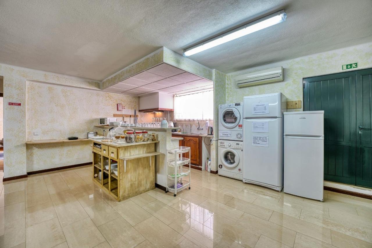 Гостевой дом Casa De Azzancha Azinhaga Экстерьер фото